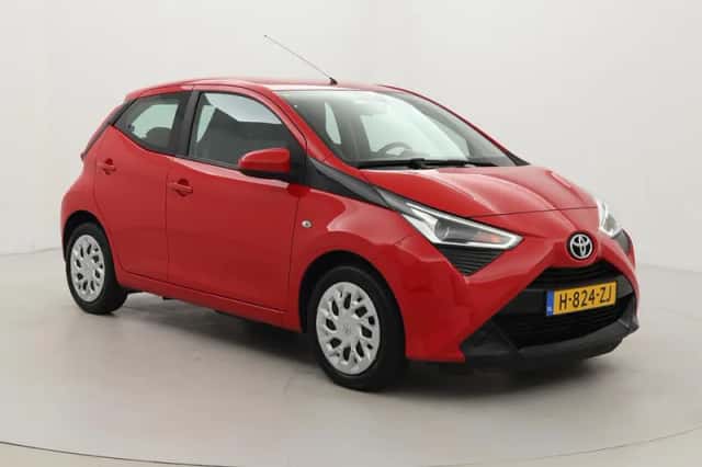 Toyota Aygo (2020) thumbnail 1