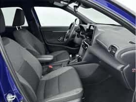 Toyota Yaris Cross (2024) thumbnail 23