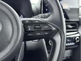 Toyota Yaris Cross (2024) thumbnail 6