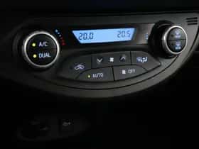 Toyota Yaris (2020) thumbnail 11