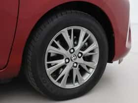 Toyota Yaris (2020) thumbnail 17