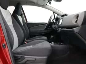 Toyota Yaris (2020) thumbnail 38