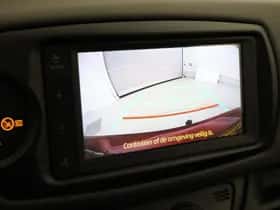 Toyota Yaris (2020) thumbnail 8