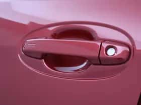 Toyota Yaris (2020) thumbnail 9
