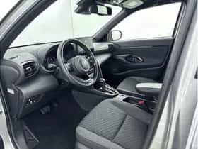 Toyota Yaris Cross (2025) thumbnail 16