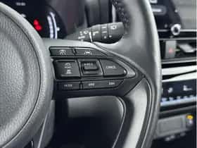 Toyota Yaris Cross (2025) thumbnail 9
