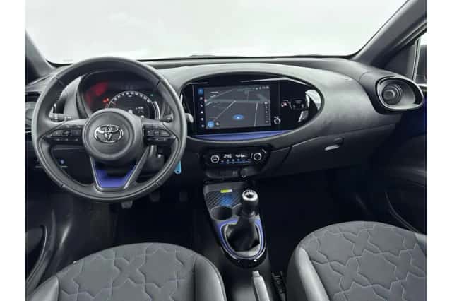 Toyota Aygo X (2024) thumbnail 2