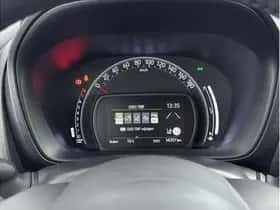 Toyota Aygo X (2024) thumbnail 3