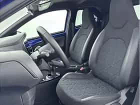 Toyota Aygo X (2024) thumbnail 8