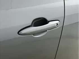 Toyota Yaris Cross (2025) thumbnail 8