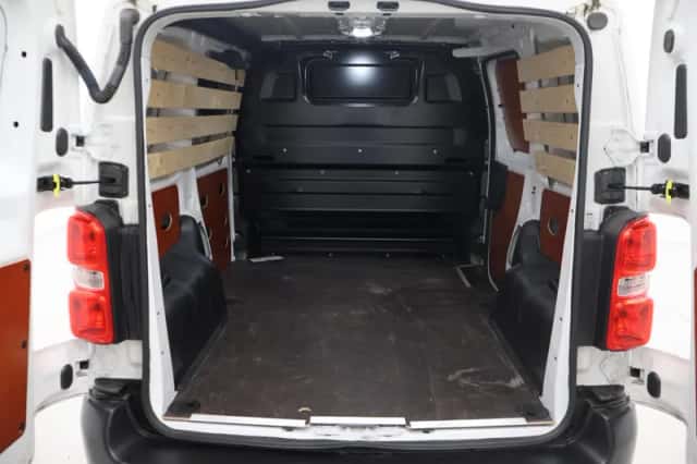 Toyota Proace (2022) thumbnail 5