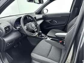 Toyota Yaris Cross (2025) thumbnail 16