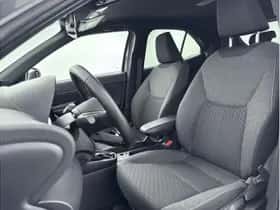 Toyota Yaris Cross (2025) thumbnail 10