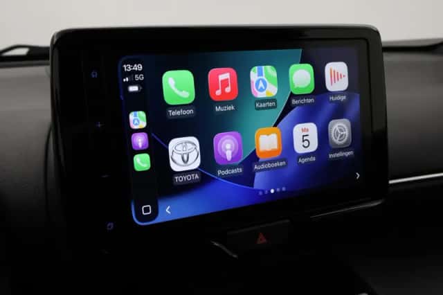 Toyota Yaris Cross (2024) thumbnail 6