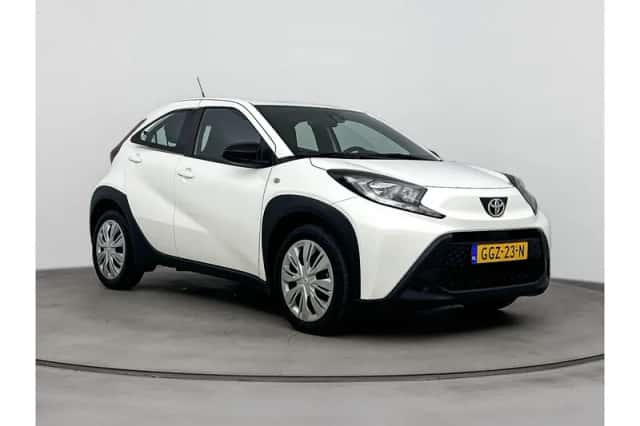 Toyota Aygo X (2024) thumbnail 1