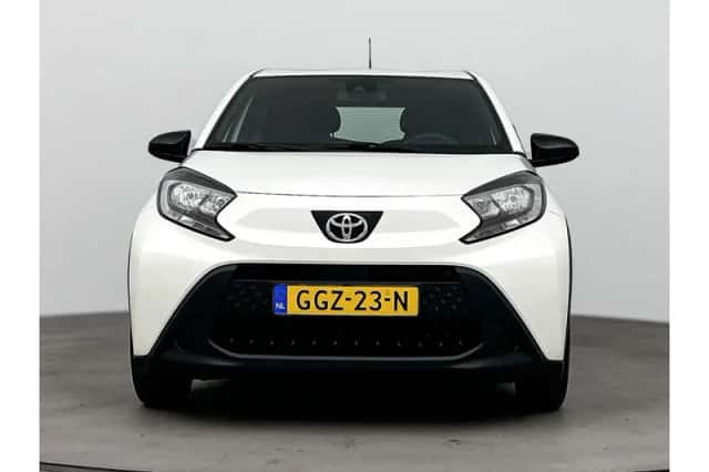 Toyota Aygo X (2024) thumbnail 6