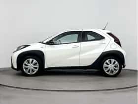 Toyota Aygo X (2024) thumbnail 8