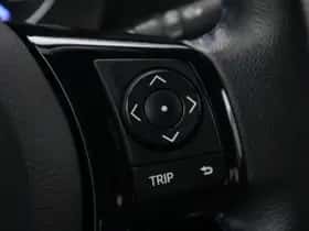 Toyota Yaris (2017) thumbnail 27