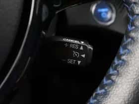 Toyota Yaris (2017) thumbnail 10