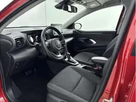 Toyota Yaris (2021) thumbnail 14