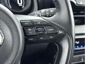 Toyota Yaris (2021) thumbnail 7
