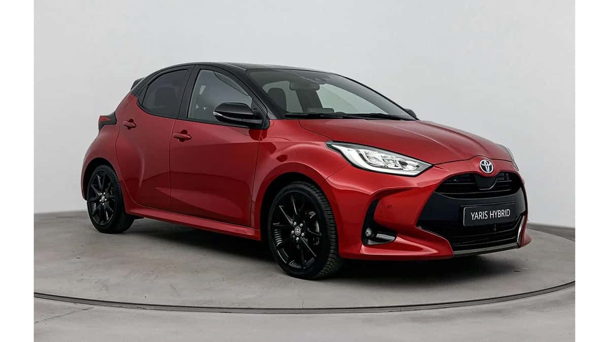 Toyota Yaris (2023) — foto 1