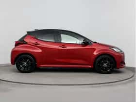 Toyota Yaris (2023) thumbnail 14