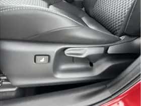 Toyota Yaris (2023) thumbnail 17