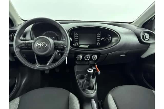 Toyota Aygo X (2023) thumbnail 2