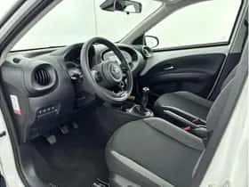 Toyota Aygo X (2023) thumbnail 11