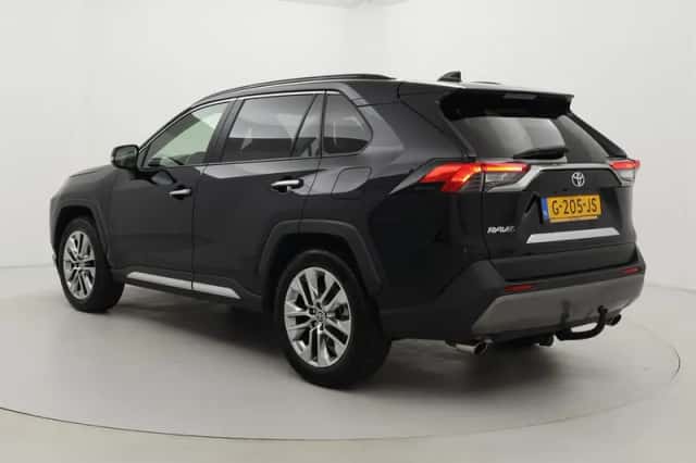 Toyota RAV4 (2019) thumbnail 4