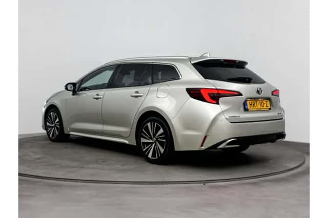 Toyota Corolla (2025) thumbnail 4