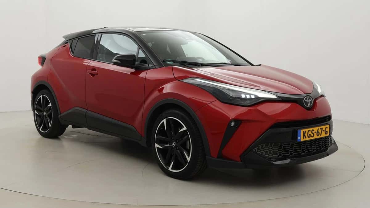 Toyota C-HR (2022) — foto 1