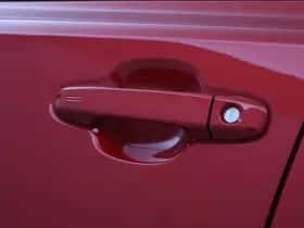 Toyota C-HR (2022) thumbnail 14