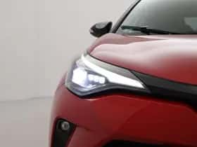 Toyota C-HR (2022) thumbnail 18