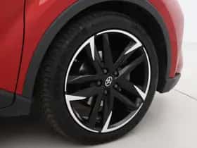 Toyota C-HR (2022) thumbnail 22