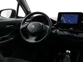 Toyota C-HR (2022) thumbnail 33