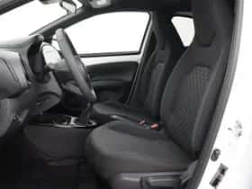 Toyota Aygo X (2025) thumbnail 18