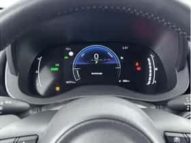 Toyota Yaris (2025) thumbnail 3