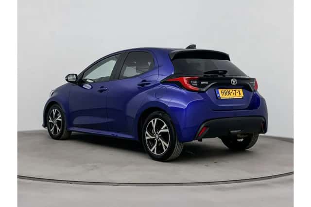 Toyota Yaris (2025) thumbnail 4