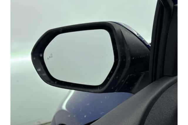 Toyota Yaris (2025) thumbnail 5