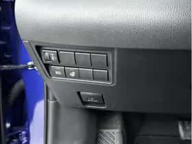 Toyota Yaris (2025) thumbnail 6