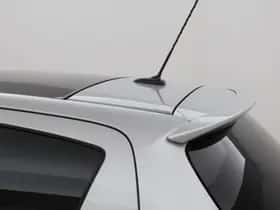 Toyota Yaris (2017) thumbnail 16