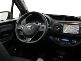 Toyota Yaris (2017) thumbnail 29