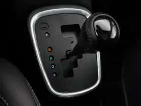 Toyota Yaris (2017) thumbnail 32