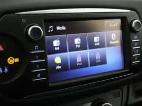 Toyota Yaris (2017) thumbnail 34