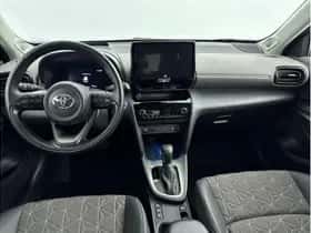 Toyota Yaris Cross (2021) thumbnail 2