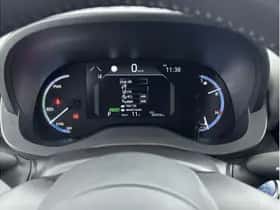Toyota Yaris Cross (2021) thumbnail 3