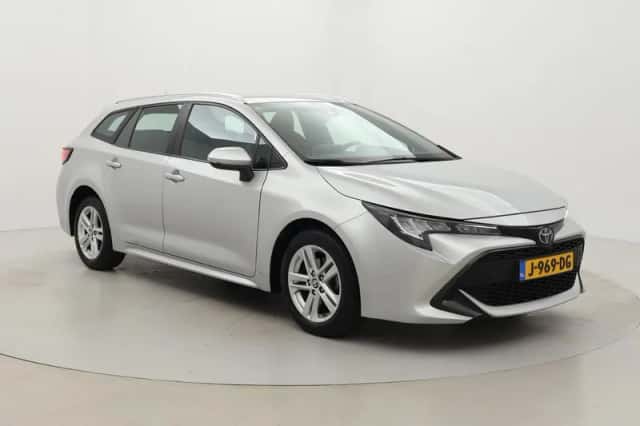 Toyota Corolla (2020) thumbnail 1