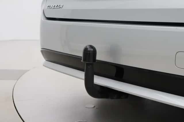 Toyota Corolla (2020) thumbnail 5